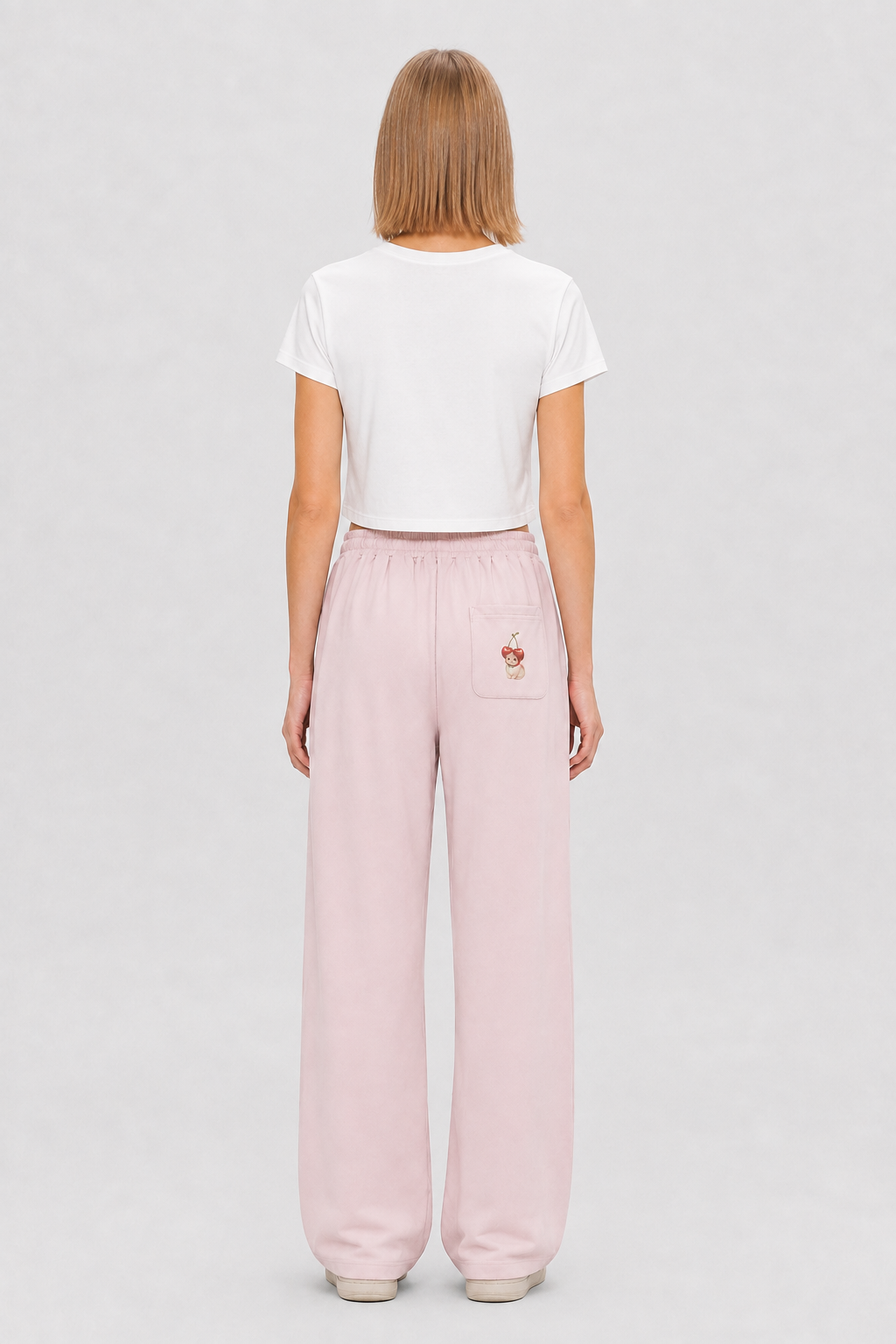 DELICIUS — Women’s Cropped Baby Tee with Cherry Cat Graphic