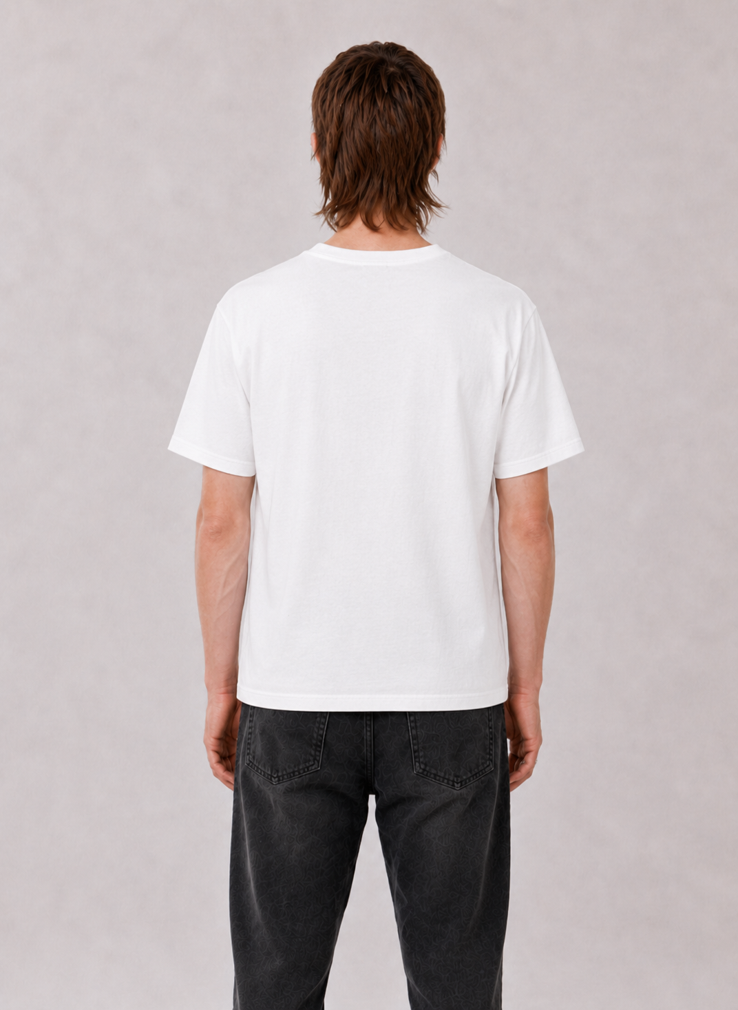 9000 Distressed Graphic T-Shirt | AKMANT